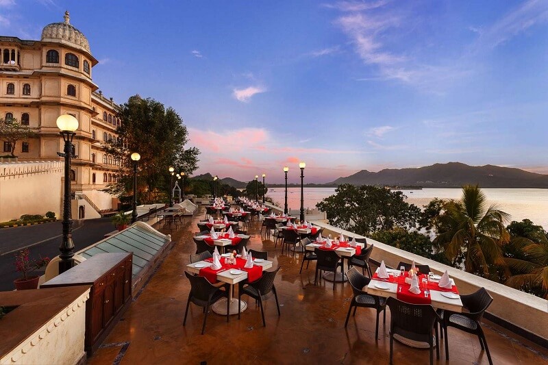 Relájese en Sunset Terrace,, Fateh Prakash Palace, Udaipur 