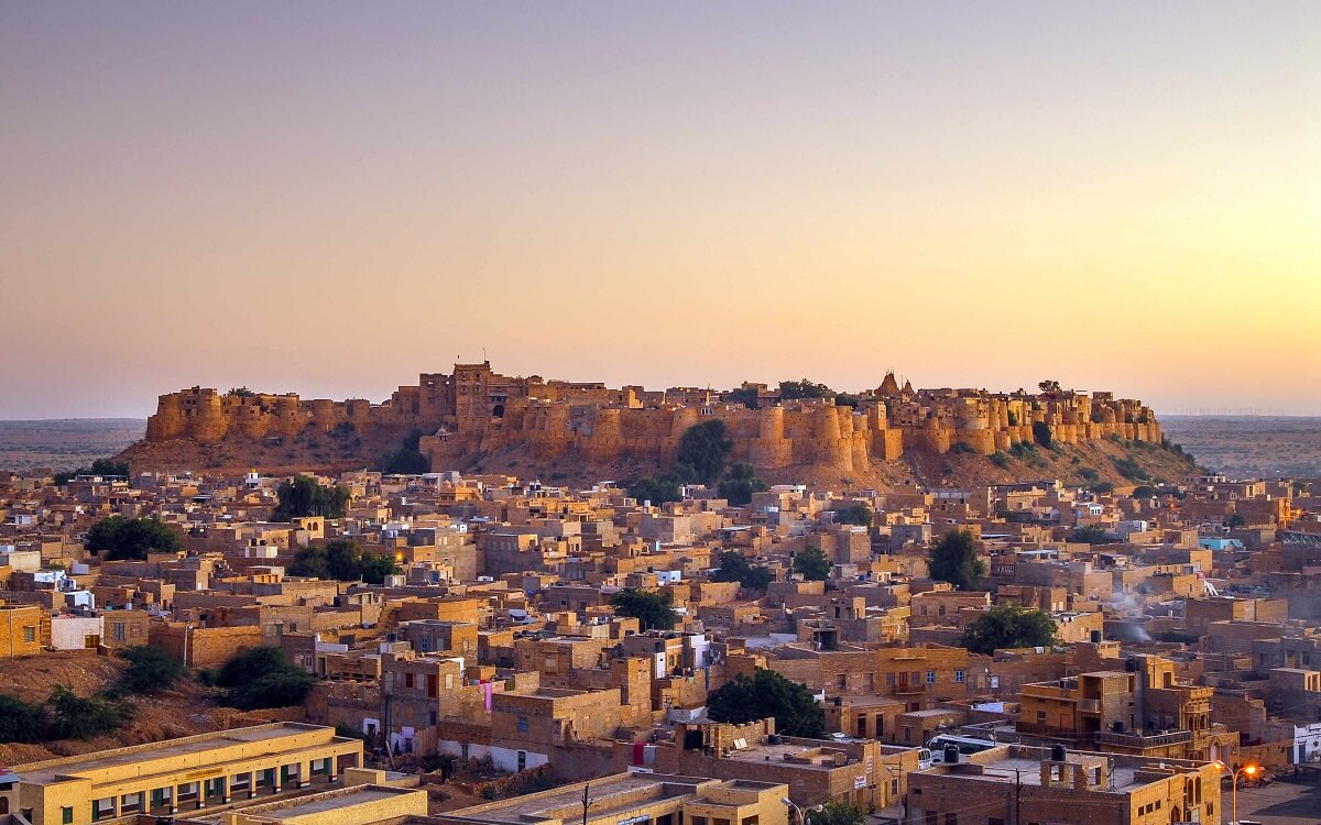 Visite la remota ciudad fortificada del desierto de Jaisalmer, Rajasthan