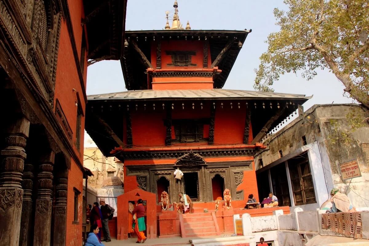 Nepali Templo Benarés