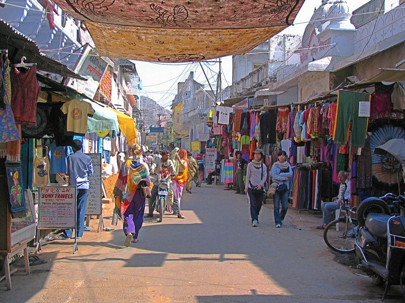Calle comercial de Pushkar