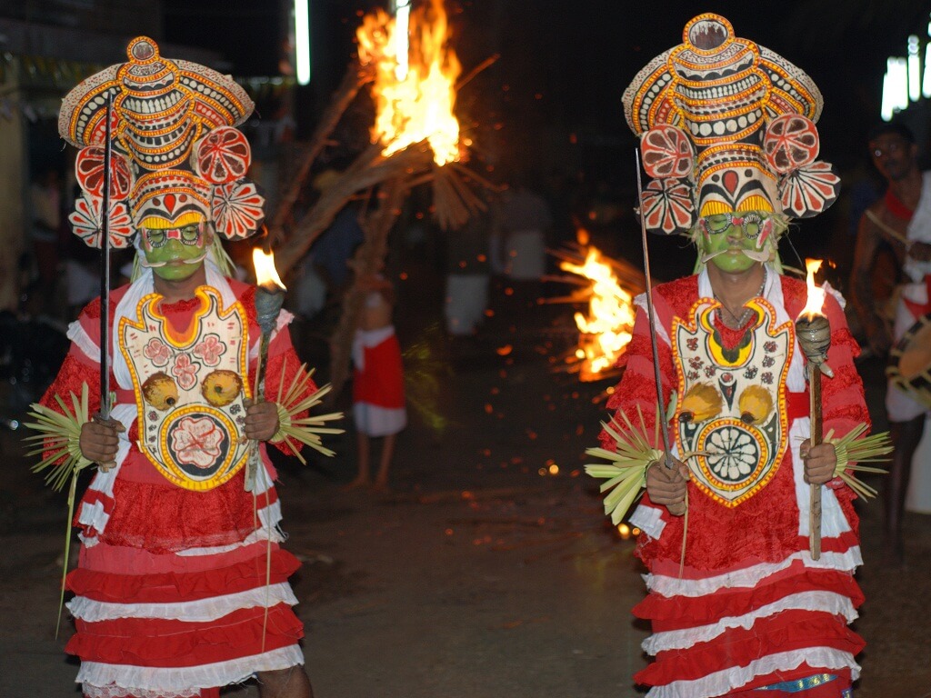 Kadammanitta Padayani India