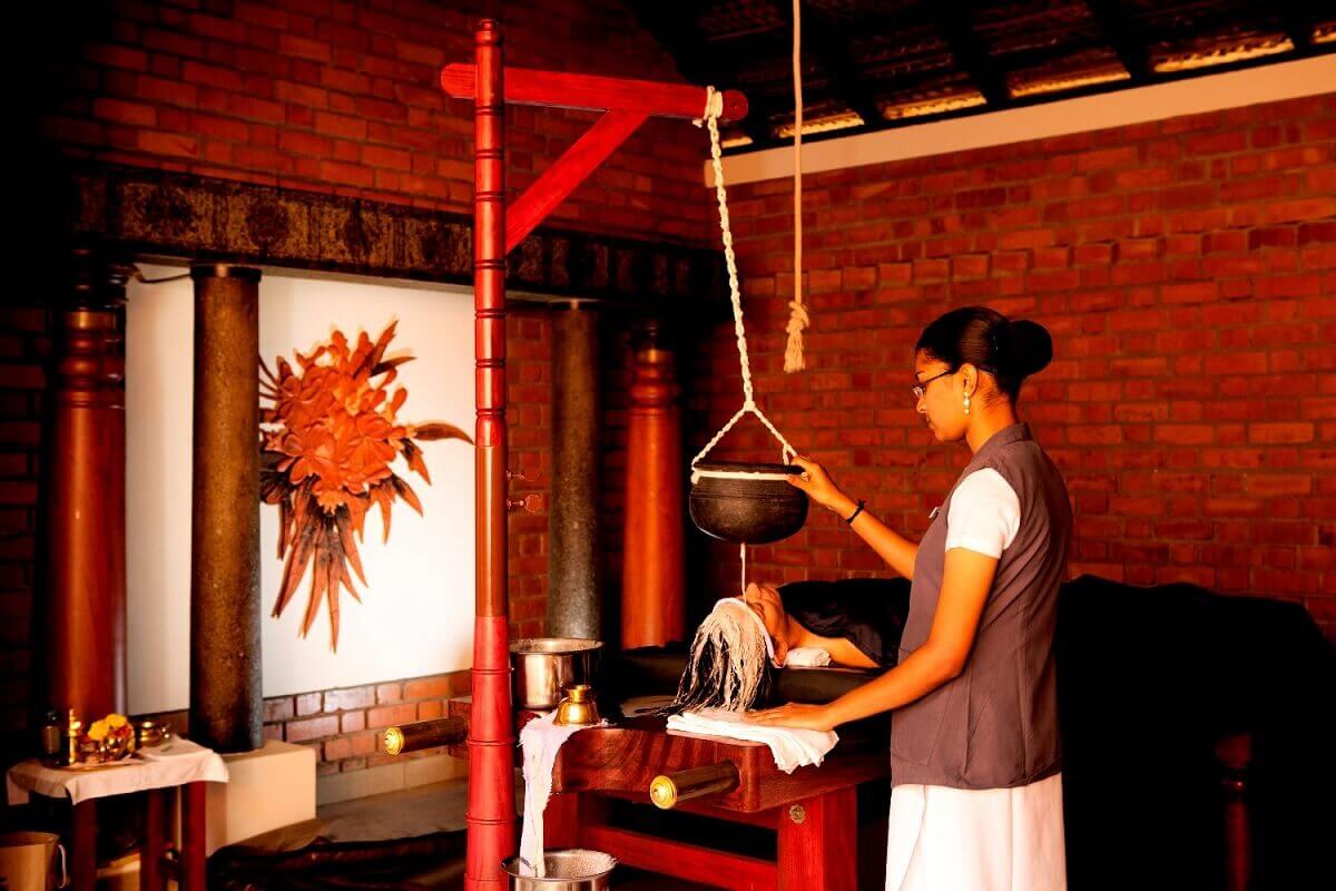 Consejos prácticos para elegir un centro ayurvédico en Kerala