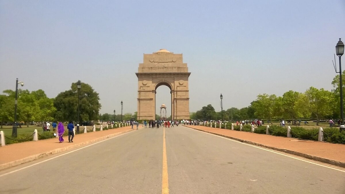 Admira la Puerta de la India