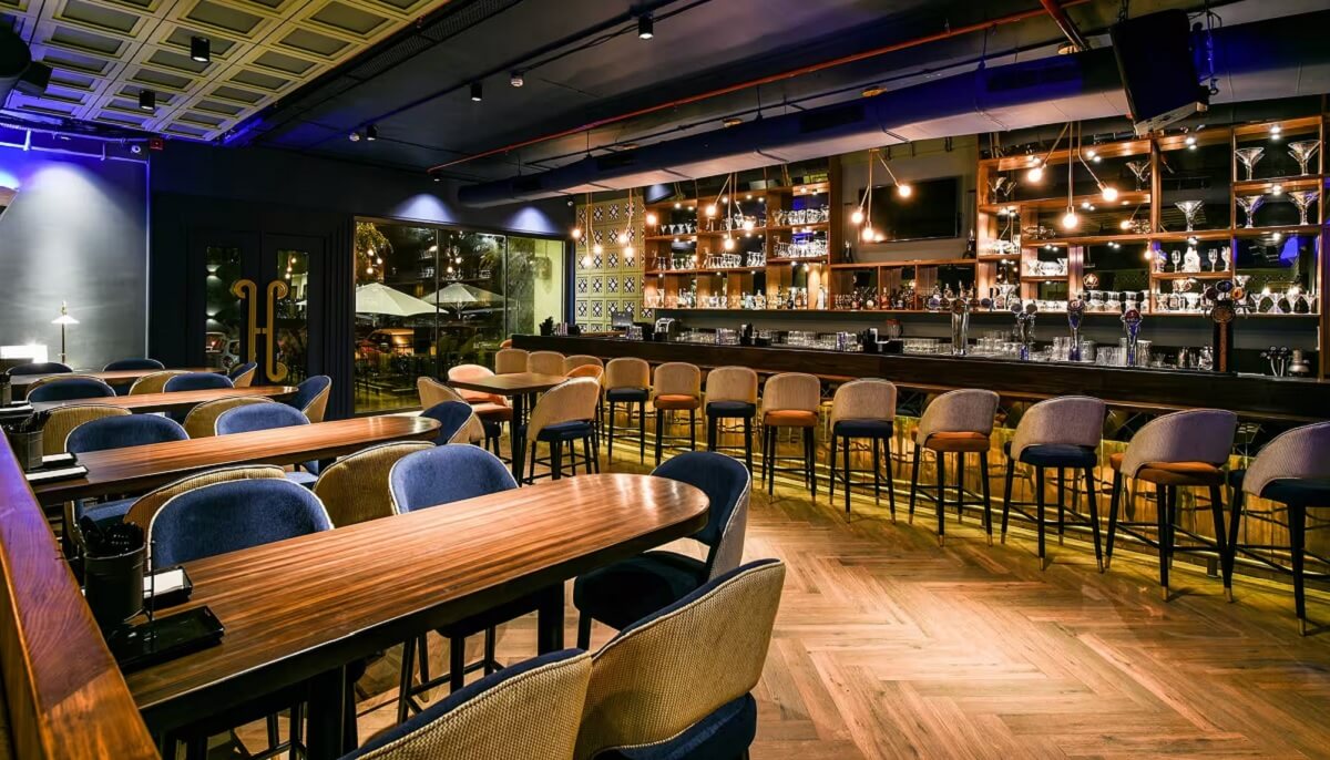 Hitchki – Fusión moderna con toques nostálgicos