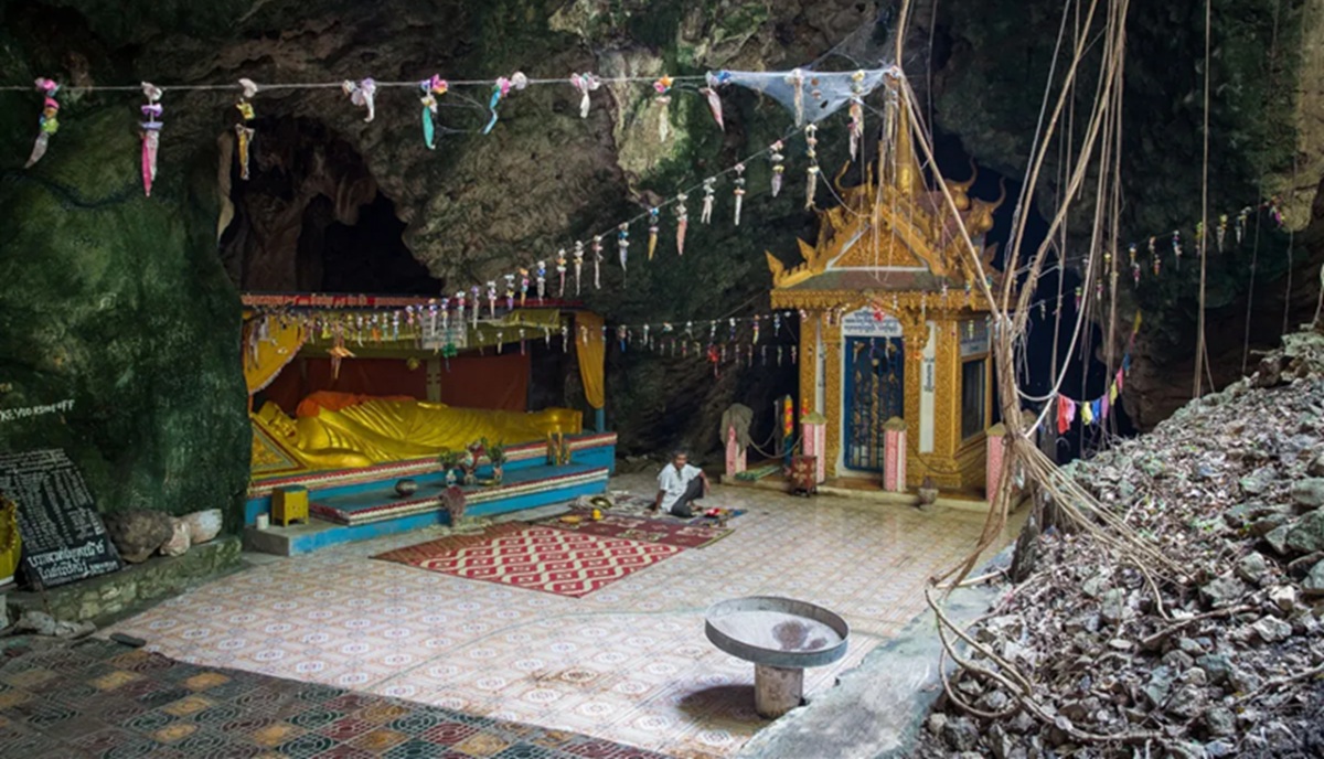 Conocer la historia en la “Killing Cave” de Phnom Sampeau