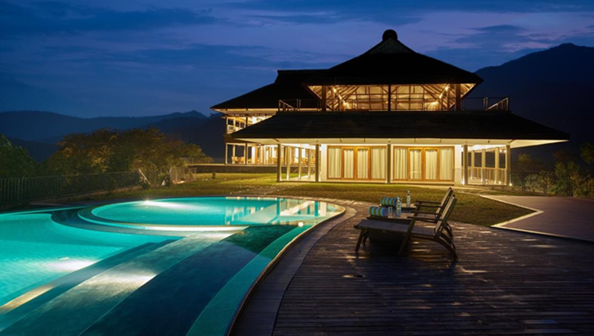 Mountain Shadows Resort