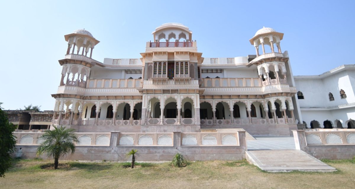 Pushkar Palace