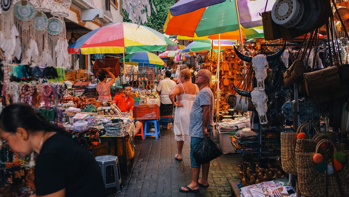 Phuket Old Town Walking Street (Lard Yai Market)