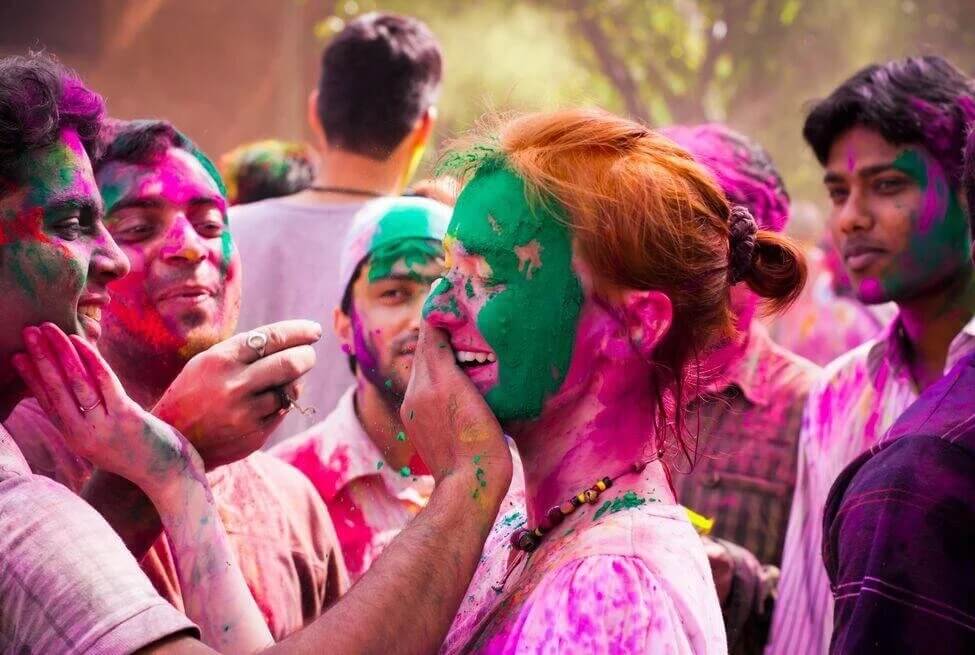 Holi en India: Festival de los Colores