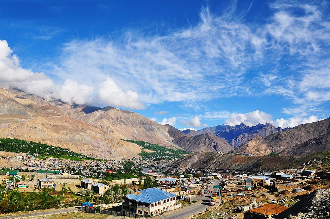 Kargil en una ruta de montaña por Ladakh