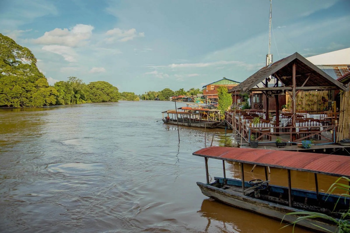 Paisaje del Mekong cerca de Pakse en el sur de Laos