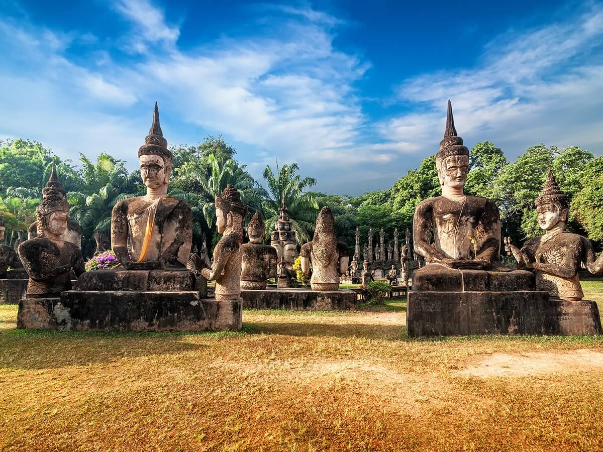 Templos y monumentos de Vientián junto al Mekong