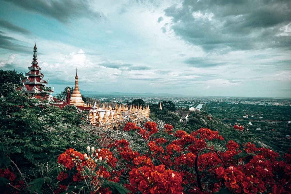 Ruta de 8 días por Yangon Mandalay Amarapura Bagan y lago Inle