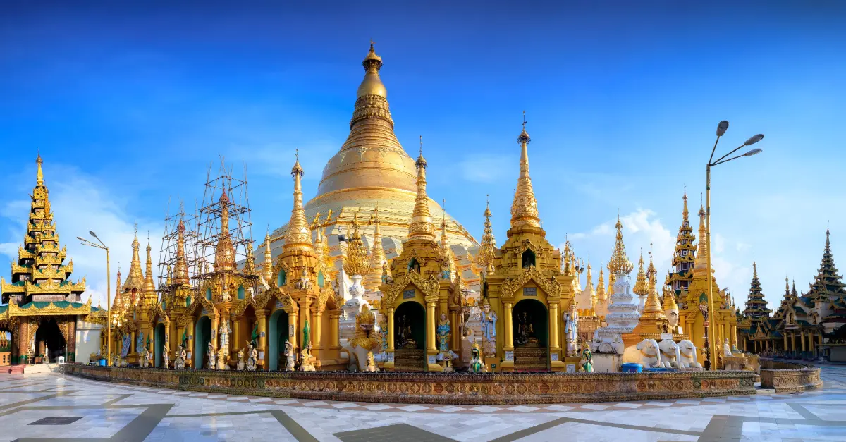Regreso a Yangon