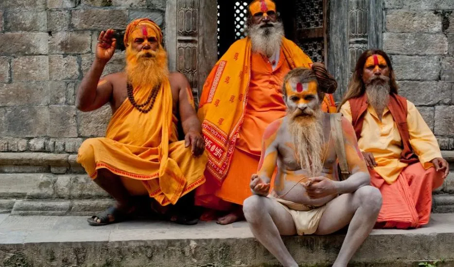 15 Días: Viaje por India y Nepal por Delhi, Jaipur, Agra, Khajuraho, Varanasi