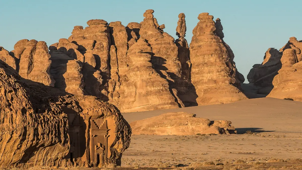 Llegada a AlUla en una ruta premium por Arabia Saudita