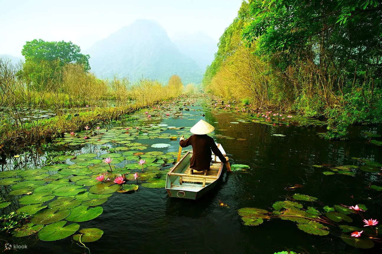 Paisaje kárstico de Ninh Binh en Vietnam