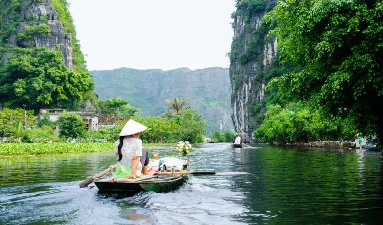 Itinerario de 5 días por Vietnam con Ciudad Ho Chi Minh, Hanói y bahía de Ha Long